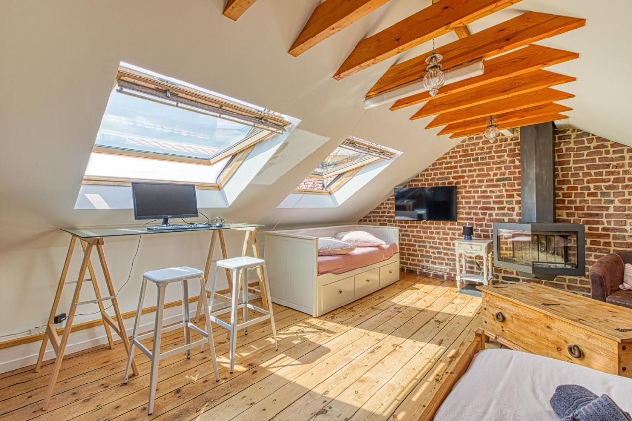 Le Verlaine - Appt Charmant Cosy Idealement Situe Calais Bagian luar foto