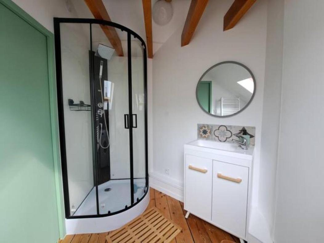 Le Verlaine - Appt Charmant Cosy Idealement Situe Calais Bagian luar foto